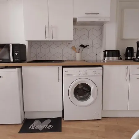 Apartament Mezzanine Hyper Centre, Au Pied Du Castillet