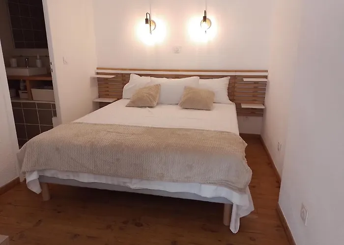 Mezzanine Hyper Centre, Au Pied Du Castillet * Perpignan